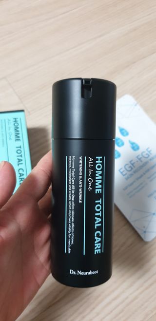 Dr.느루벗 느루벗 옴므 토탈 케어 올인원 118ml 남자 남성 스킨 로션 에센스 크림 화장품 — 4.5점을 준 리뷰어가 2021년 2월 올린 사용 사진