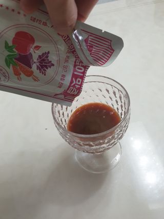 본황칠 이즙이 맛즙 ABC주스 30EA — 5점을 준 리뷰어가 2022년 7월 올린 사용 사진