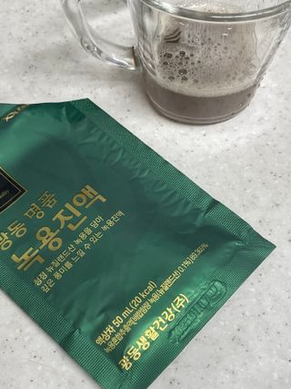 광동생활건강 광동 명품 녹용진액 50mL x 30포 — 5점을 준 리뷰어가 2023년 4월 올린 사용 사진