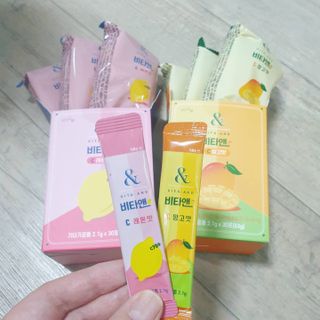비타앤C 레몬맛, 망고맛 — 5점을 준 리뷰어가 2021년 4월 올린 사용 사진