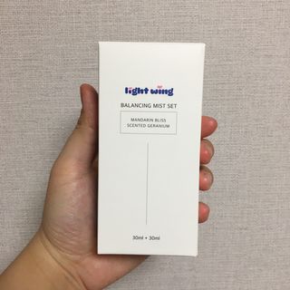 라이트윙 밸런싱 미스트 만다린 블리스+센티드 제라늄 SET — 4.5점을 준 리뷰어가 2021년 1월 올린 사용 사진