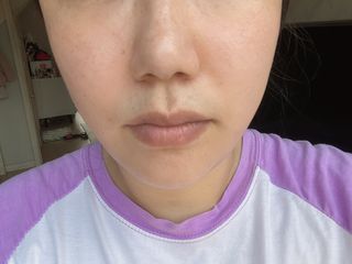 [후르디아] 72시간 블루베리 속살 수분크림 — 5점을 준 리뷰어가 2021년 6월 올린 사용 사진