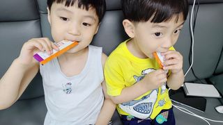 베거스코리아 [콜리케어] 키즈 홍삼콜리 딸기맛 14포 — 5점을 준 리뷰어가 2021년 5월 올린 사용 사진