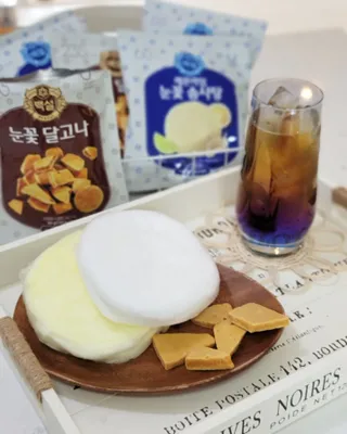 딜라이트 프로젝트  달콤한 눈꽃 간식세트( 눈꽃 솜사탕 / 레몬라임 솜사탕 / 달고나 총 7EA+스마트톡 증정) — 5점을 준 리뷰어가 2022년 5월 올린 사용 사진