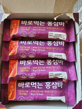 씨알푸드 건강기능식품 6년근 홍삼 함유, 바로먹는 홍삼바 30g 12개입 — 4.5점을 준 리뷰어가 2022년 3월 올린 사용 사진