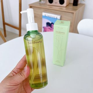 스킨큐어 산다화 순한 클렌징 동백 오일 200ml — 5점을 준 리뷰어가 2023년 4월 올린 사용 사진