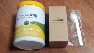 프로티원 단백질쉐이크 녹차맛 2주분 1통+보틀 — 4점을 준 리뷰어가 2021년 4월 올린 사용 사진