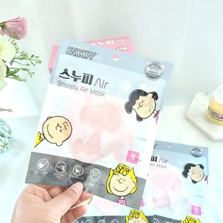 JHWORLD 스누피 마스크 스누피 에어 새부리형 국내산 MB필터 컬러마스크 대형 중형 어린이용 20매 — 5점을 준 리뷰어가 2021년 7월 올린 사용 사진