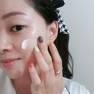 아이디플라코스메틱 아이디 페이스핏  시그니처 크림 50ml — 5점을 준 리뷰어가 2021년 10월 올린 사용 사진