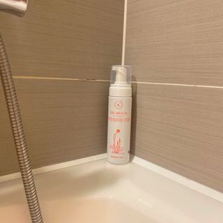 MF프리 [닥터문] 유산균 락토케어 질경초 여성청결제 200ml (폼타입) — 4.5점을 준 리뷰어가 2022년 5월 올린 사용 사진
