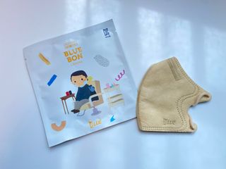 [블루 본 아이노우] 유아용 컬러마스크 40 PCS SET 2중 택 1 — 5점을 준 리뷰어가 2021년 4월 올린 사용 사진