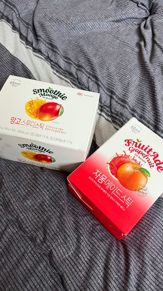 [복음자리] 바리스타 패키지 2종 랜덤발송 (딸기스무디 스틱+샤인머스캣에이드 or 망고스무디+자몽에이드) — 5점을 준 리뷰어가 2022년 7월 올린 사용 사진