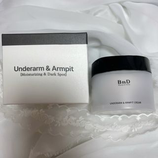 비엔디 2NOW[한글]]BnD 바디 미백 겨드랑이 크림 — 5점을 준 리뷰어가 2024년 12월 올린 사용 사진
