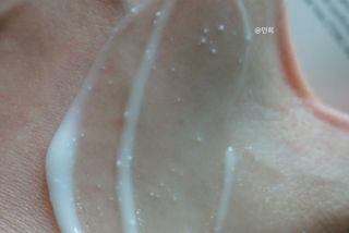 랑벨 수퍼내츄럴 아쿠아 수딩 크림 100ml — 5점을 준 리뷰어가 2022년 4월 올린 사용 사진