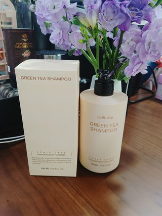 프리마인 더이상 뻣뻣하고 효과없는 탈모샴푸는 NO. 근본부터 케어하는 셀베이스 그린티샴푸(500ml) — 5점을 준 리뷰어가 2023년 3월 올린 사용 사진