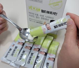 연세생활건강 키즈텐 멀티비타민 1BOX (30포) — 4점을 준 리뷰어가 2022년 5월 올린 사용 사진