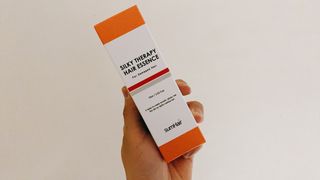 썸헤어 / SUMHAIR 썸헤어 실키 테라피 헤어 에센스 — 5점을 준 리뷰어가 2021년 3월 올린 사용 사진