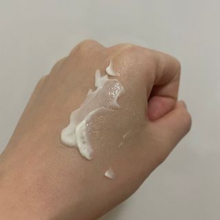 AYU25[아유트웬티파이브]다마스크로즈워터 베이스 천연 수분 촉촉 크림 — 5점을 준 리뷰어가 2021년 3월 올린 사용 사진