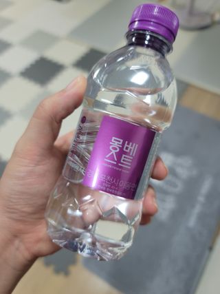 몽베스트 [MONTBEST] 330mL 20병 — 5점을 준 리뷰어가 2021년 10월 올린 사용 사진