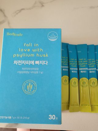 메디포스트 모비타 바디코드 식이섬유 차전자피에 빠지다 30포 — 5점을 준 리뷰어가 2022년 12월 올린 사용 사진