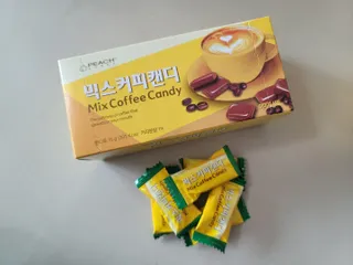 (주) 피치코리아 믹스커피캔디76g x2개입 — 5점을 준 리뷰어가 2022년 11월 올린 사용 사진