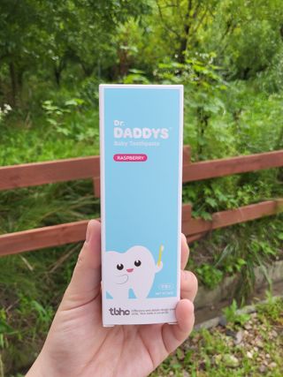 닥터데디스 안심무불소 베이비치약 60g + 여행용 미니 치약 15g — 5점을 준 리뷰어가 2022년 8월 올린 사용 사진