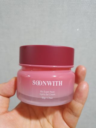 SOONWITH 바이오 수퍼 아쿠아 하이드로 젤 크림 — 4점을 준 리뷰어가 2021년 3월 올린 사용 사진