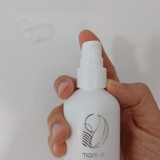 mom e 맘이 내추럴 베이비 케어 크림+바디오일 — 4.5점을 준 리뷰어가 2021년 1월 올린 사용 사진