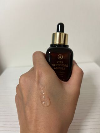 소담스퀘어 상암 솔포그 비타민 화이트닝 앰플 50ml 안티에이징 항산화 가미 잡티 트러블 세라마이드 — 5점을 준 리뷰어가 2022년 11월 올린 사용 사진