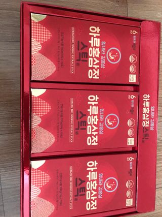 힘내라김홍삼 하루홍삼정스틱 10g x 30포 — 5점을 준 리뷰어가 2021년 4월 올린 사용 사진