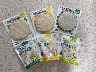 굽네몰 [굽네] 탱글탱글 닭가슴살볼 3종, 닭가슴살 오븐 스테이크 3종 — 5점을 준 리뷰어가 2021년 5월 올린 사용 사진
