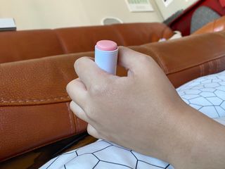 스킨큐어 산다화 카멜리아 안티 링클 멀티밤 — 5점을 준 리뷰어가 2022년 10월 올린 사용 사진