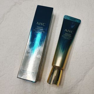 [NEW 탄력유턴 아이크림] AHC 유스 래스팅 리얼 아이크림 포 페이스 — 5점을 준 리뷰어가 2021년 2월 올린 사용 사진