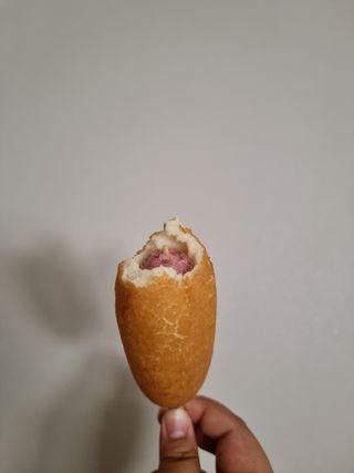 오마뎅 한우핫도그 — 5점을 준 리뷰어가 2021년 5월 올린 사용 사진