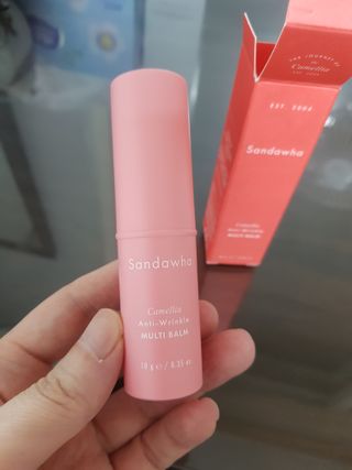 스킨큐어 산다화 카멜리아 안티 링클 멀티밤 — 5점을 준 리뷰어가 2022년 10월 올린 사용 사진