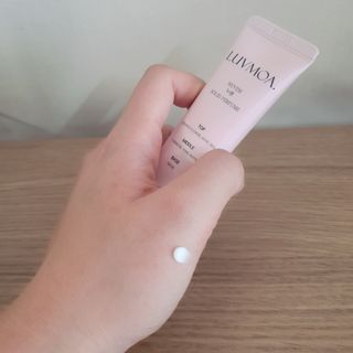 러브모아 향수 고체향수 승무원 고체향수 바르는 향수 니치향수 도손 우드세이지 앤 씨솔트 — 5점을 준 리뷰어가 2022년 10월 올린 사용 사진