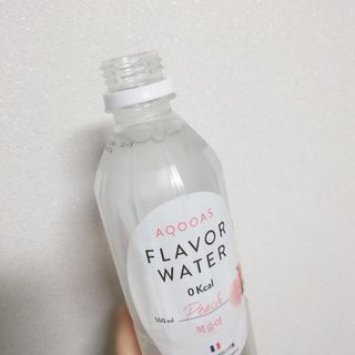 아쿠아스 플레이버워터 [아쿠아스] 제로칼로리 플레이버워터 복숭아/청포도 1BOX 20개입 — 4점을 준 리뷰어가 2021년 4월 올린 사용 사진