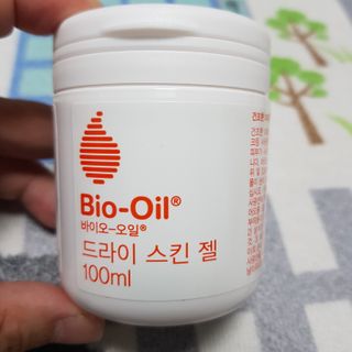 바이오오일 [바이오-오일] 드라이 스킨 젤 100ml — 5점을 준 리뷰어가 2021년 10월 올린 사용 사진