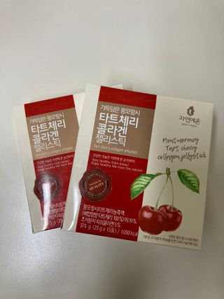 자연에온 가득담은 몽모랑시 타트체리 콜라겐 젤리스틱 — 5점을 준 리뷰어가 2020년 12월 올린 사용 사진