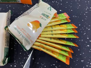 비타앤C 레몬맛, 망고맛 — 4.5점을 준 리뷰어가 2021년 6월 올린 사용 사진