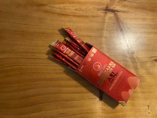 힘내라김홍삼 하루홍삼정스틱 10g x 30포 — 5점을 준 리뷰어가 2021년 5월 올린 사용 사진
