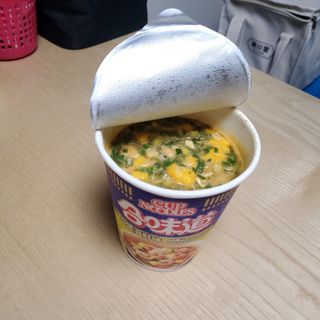 NISSIN 닛신 컵누들  4종 - 씨푸드오리지날, 씨푸드 스파이시, 씨푸드 커리, 씨푸드 XO소스 — 5점을 준 리뷰어가 2021년 11월 올린 사용 사진