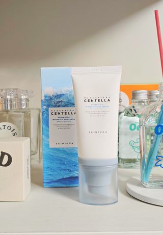 [스킨1004] 마다가스카르 센텔라 히알루-시카 워터핏 선세럼 50ml — 5점을 준 리뷰어가 2024년 5월 올린 사용 사진
