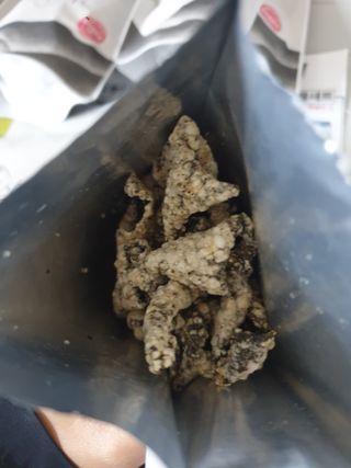 오봉산꽃부각 [만나식품] 오봉산 꽃부각 3가지 맛(오리지널, 새우맛, 매운고추맛) — 4.5점을 준 리뷰어가 2023년 1월 올린 사용 사진