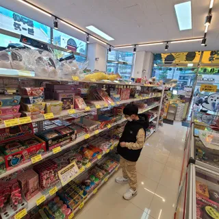 [문구야놀자 인천귤현점] 24시간 운영 무인문구점,  10,000포인트 이용권 — 5점을 준 리뷰어가 2021년 10월 올린 사용 사진