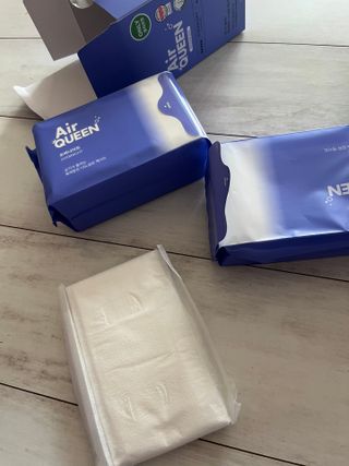 에어퀸 뉴브레스 유기농 생리대 4종 (팬티라이너 20P + 중형 10P + 대형 10P + 오버나이트 8P)_체험단 — 5점을 준 리뷰어가 2024년 6월 올린 사용 사진
