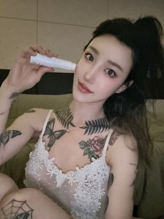 아이레시피 워터리터치 에센스 선 밤 [SPF50+/PA++++] — 5점을 준 리뷰어가 2023년 5월 올린 사용 사진
