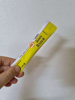 서울약사신협 프리미엄비타민C1000_2.5G x 100포 — 4.5점을 준 리뷰어가 2021년 5월 올린 사용 사진