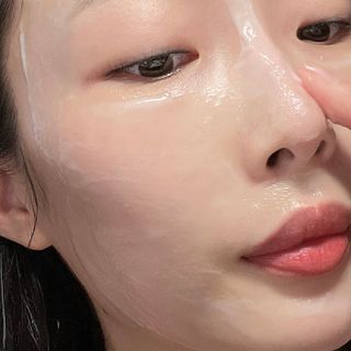 [밀리밀리] 콜라피 3D 마스크+콜라피 필링젤(본품증정) — 5점을 준 리뷰어가 2023년 11월 올린 사용 사진