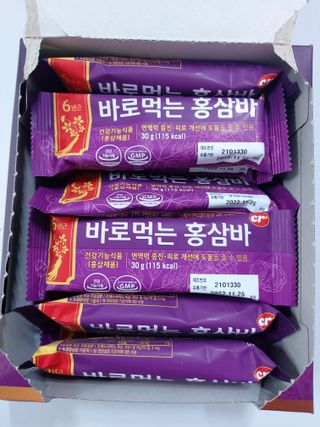 씨알푸드 건강기능식품 6년근 홍삼 함유, 바로먹는 홍삼바 30g 12개입 — 4.5점을 준 리뷰어가 2022년 3월 올린 사용 사진